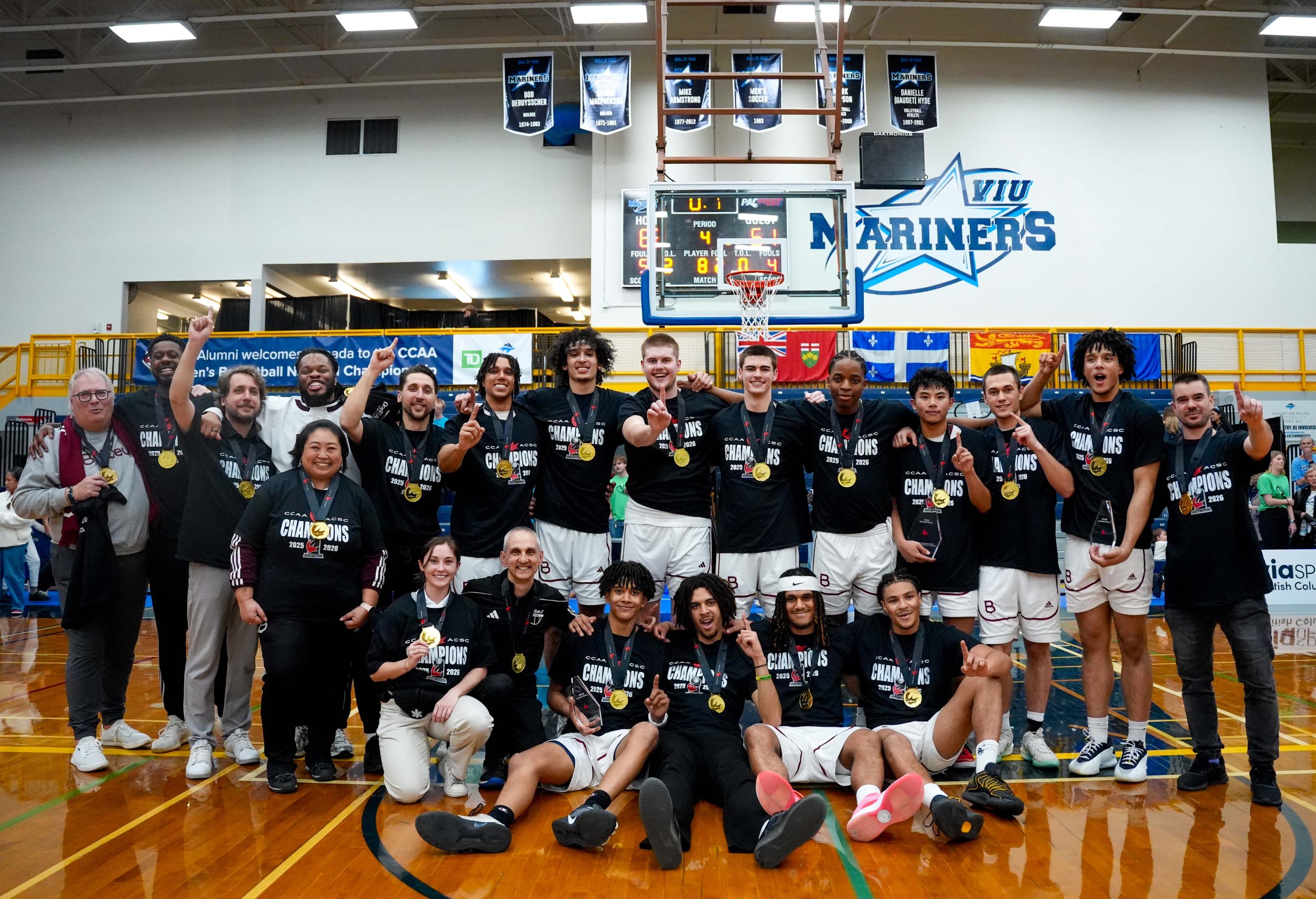 champions-canadiens-une-premiere-dans-lhistoire-du-college